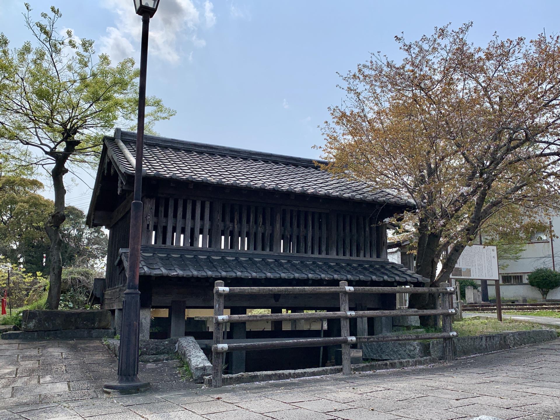 厳島神社/